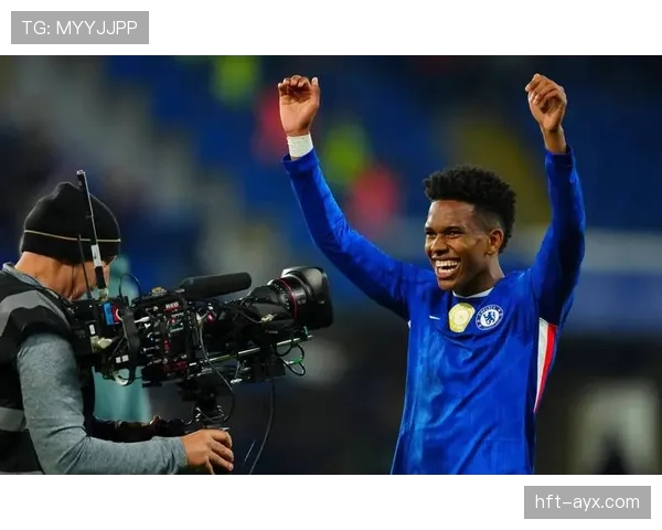 切尔西强势反弹，英超赛场状态回升展现争冠实力