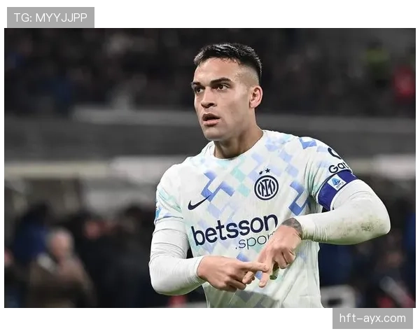 劳塔罗·马丁内斯年度荣誉回顾:闪耀赛场,成就辉煌个人征程 劳塔罗·马丁内斯年度荣誉回顾:闪耀赛场,成就辉煌个人征程