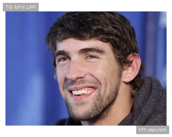 菲尔普斯每天吃一万大卡，还说自己饿得啃泳裤